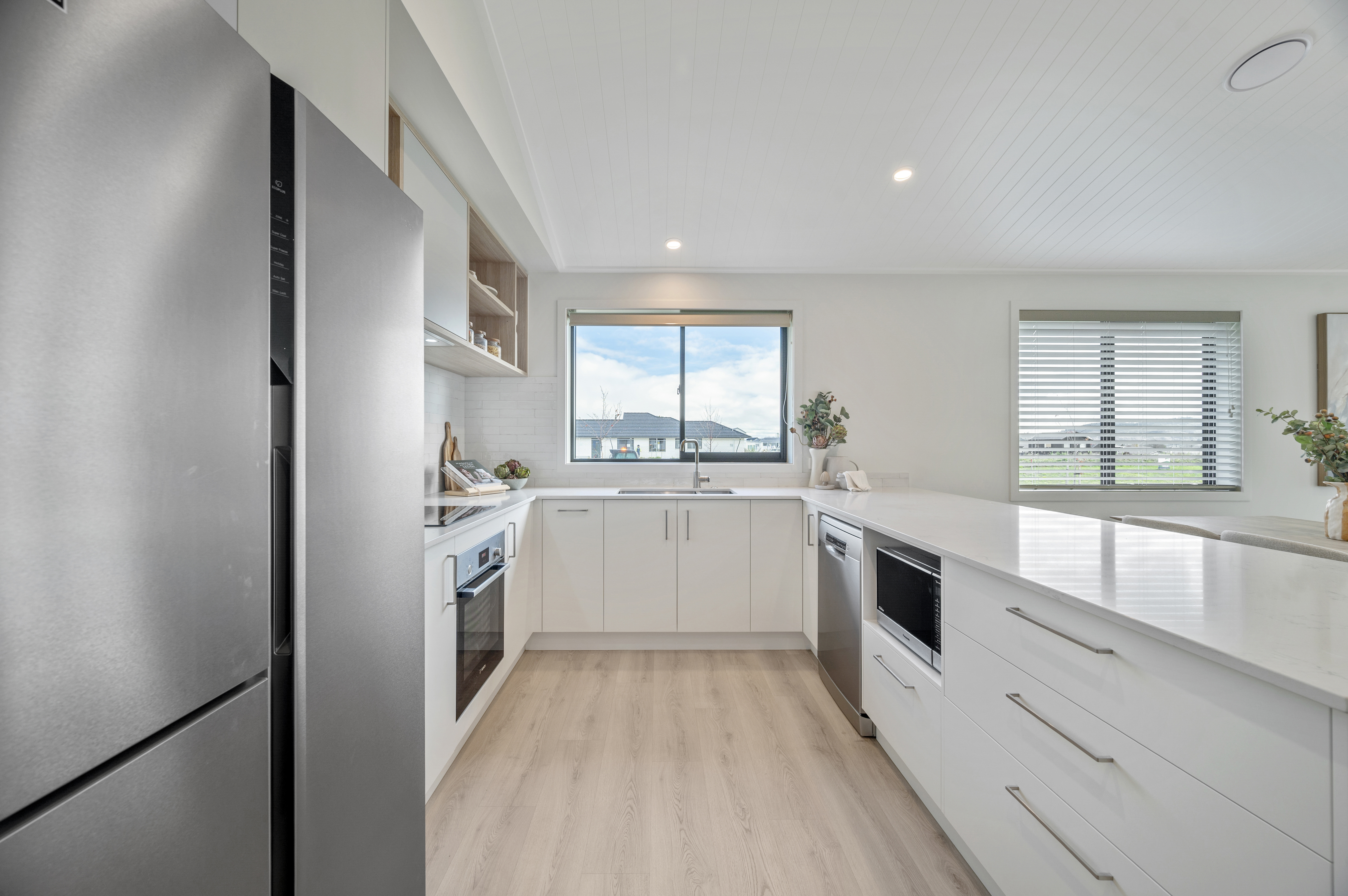 010 Open2view ID593833 99 Harakeke