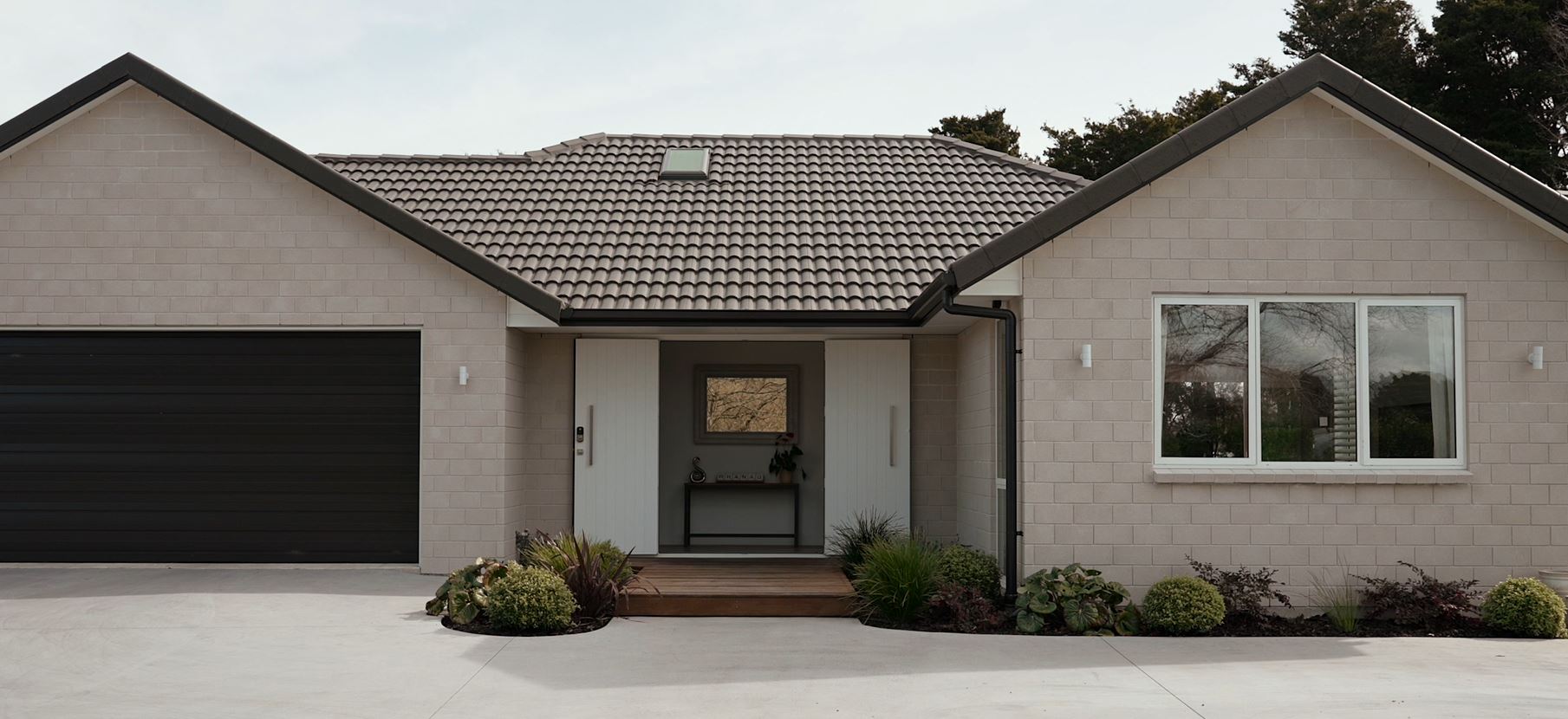 Close Up Front Exterior