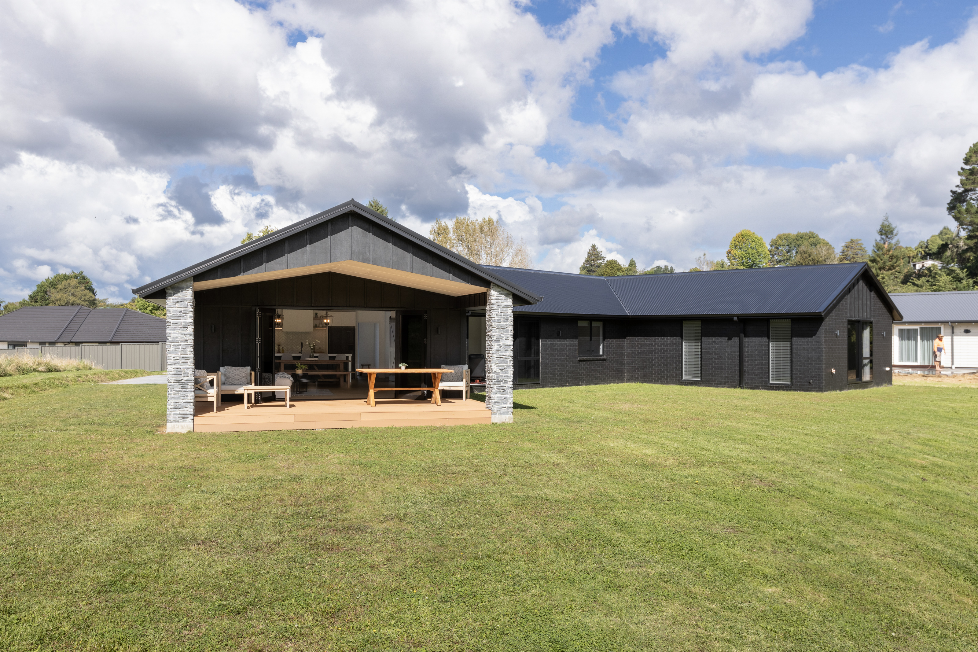 49 Baxendale Web 37