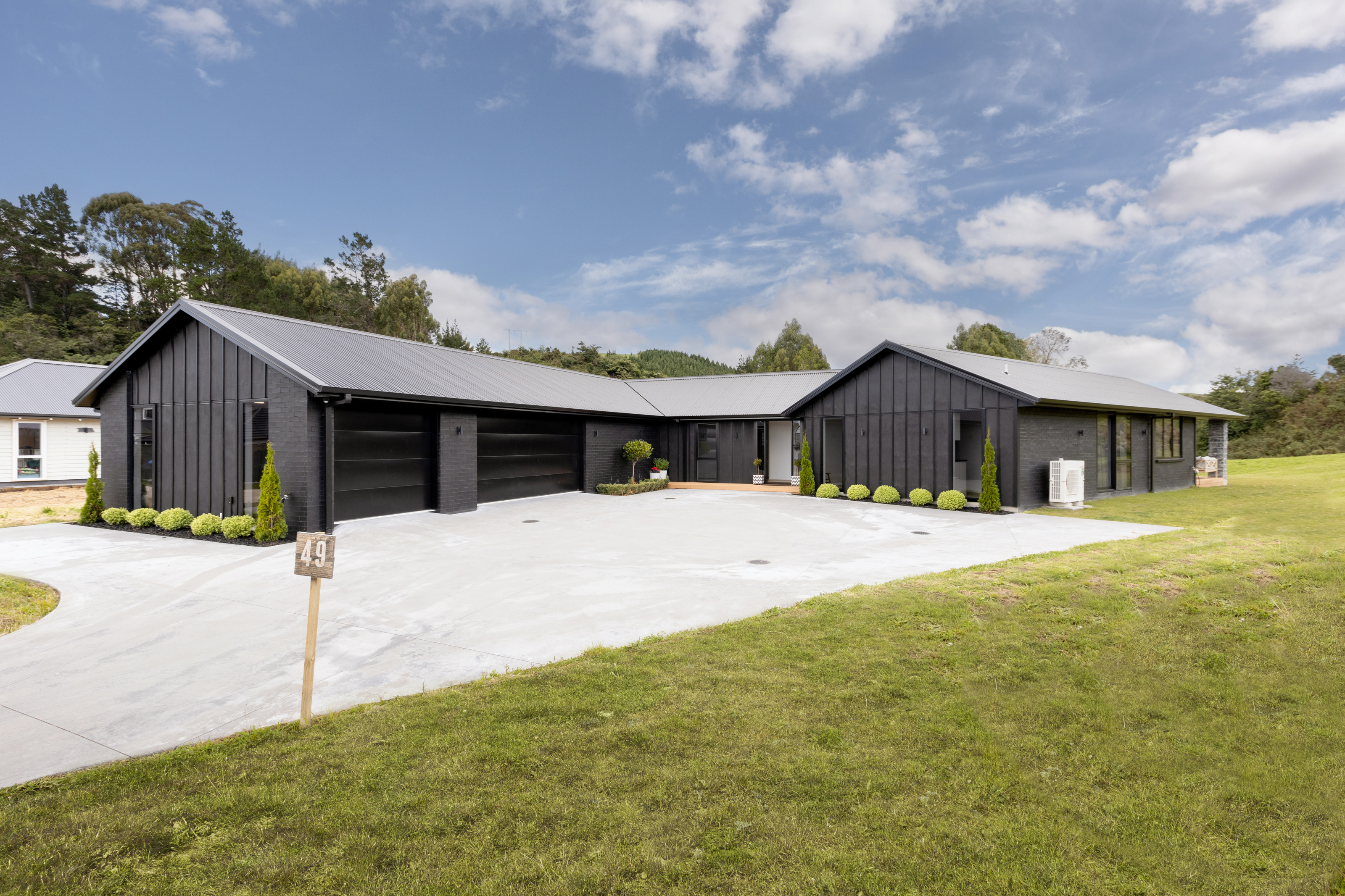 49 Baxendale Web 49