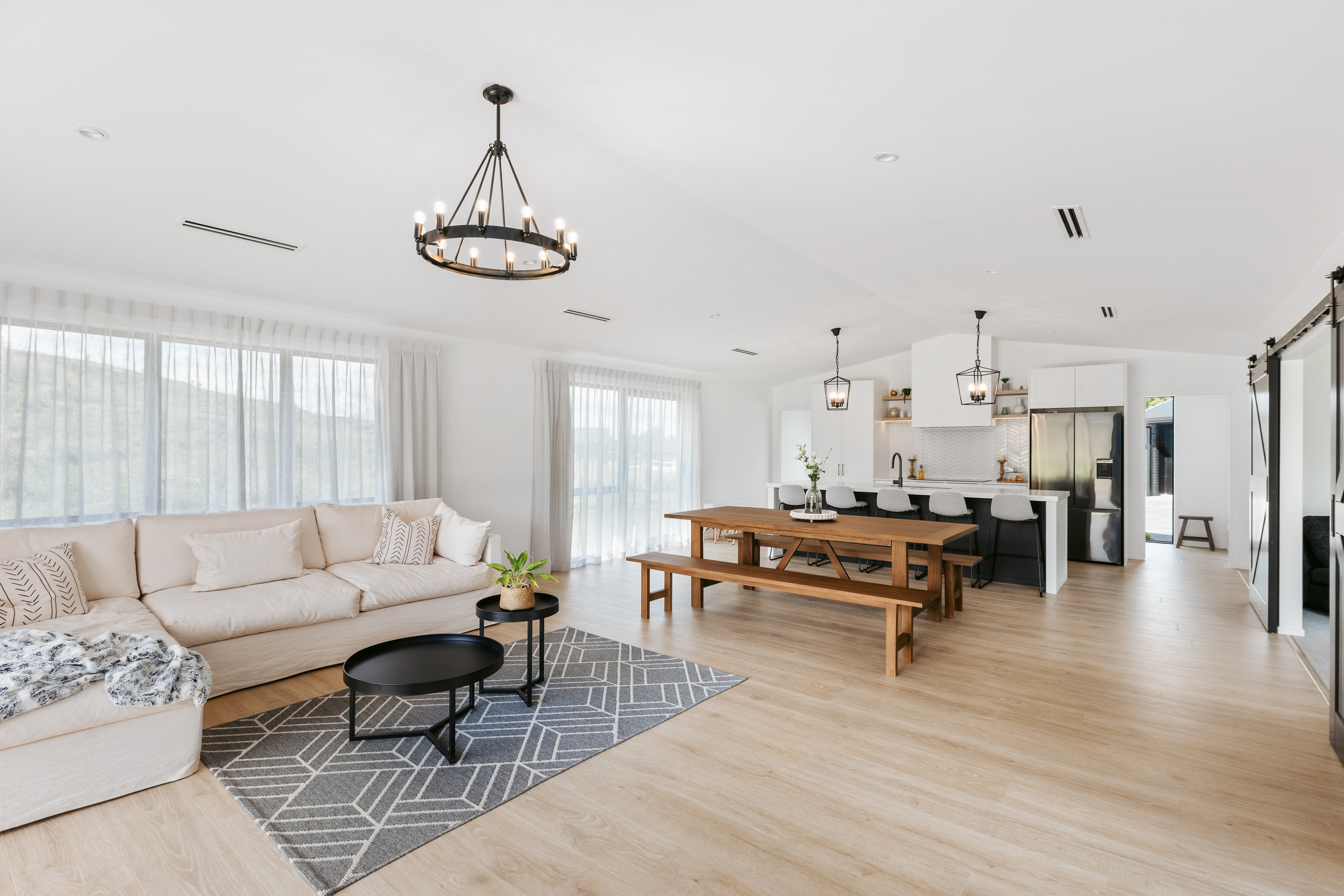 49 Baxendale Web 10
