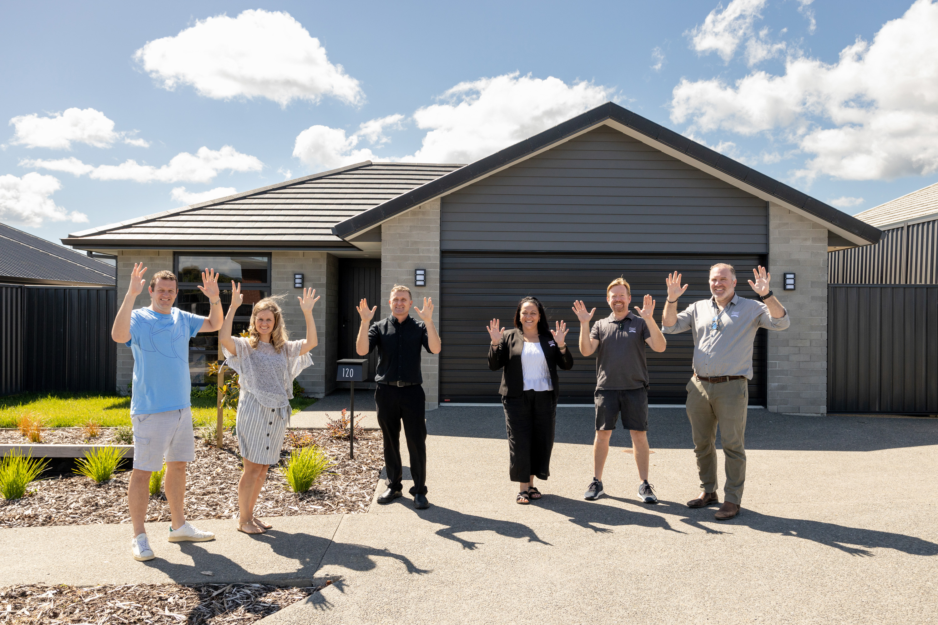 Gregory & Victoria Lessing I House & Land in BOP