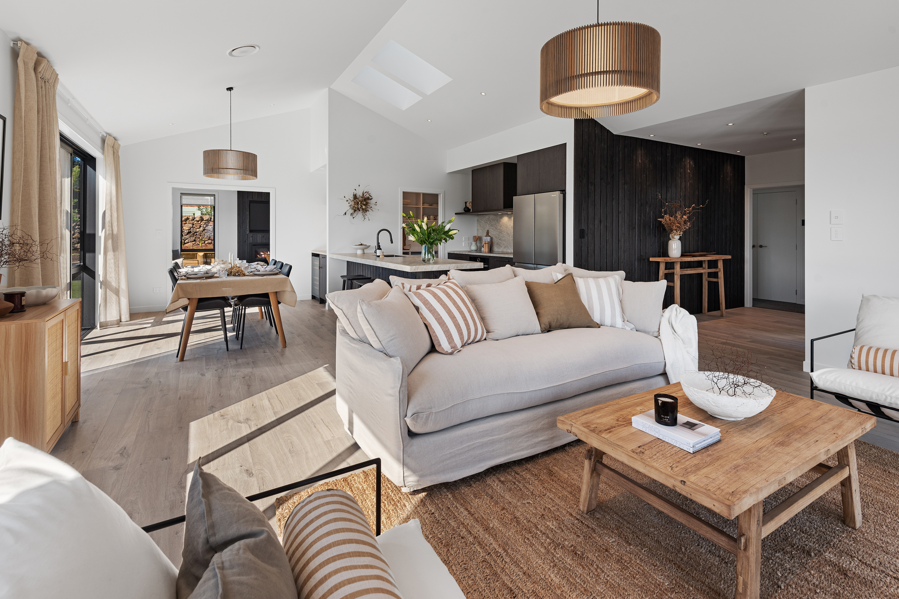 Modern, Open-Plan Living and Kitchen with Inviting Interior Ideas | Classic Builders