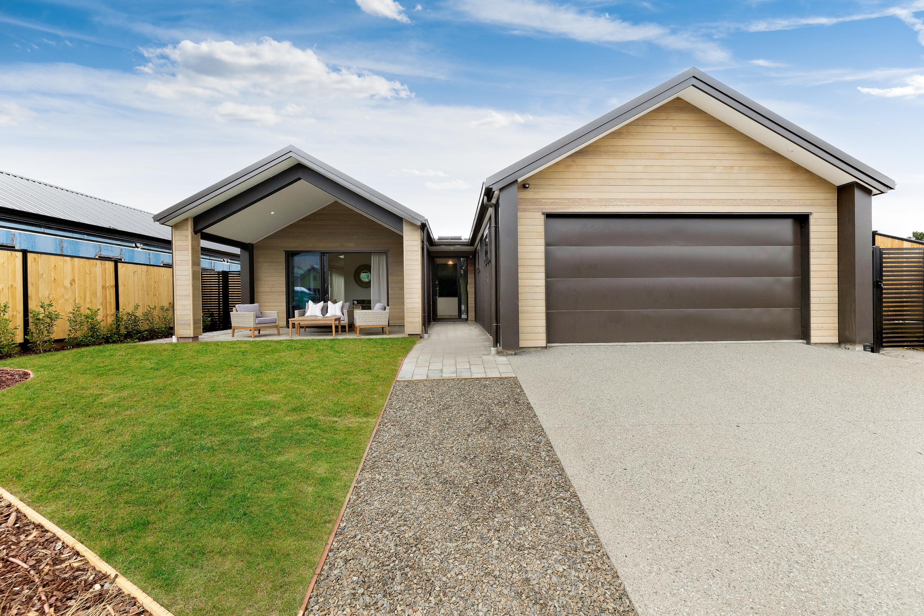 6BD Queenstown Media 36